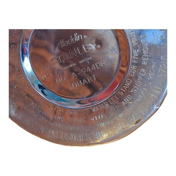 Stanley Vintage Made in USA Aladdin Green Vacuum Bottle Thermos A-944DH Quart - Picture 12 of 16